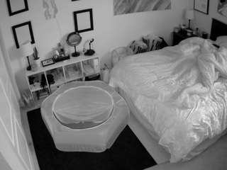 voyeurcam-hornyhostel-01