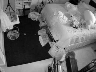 voyeurcam-hornyhostel-01