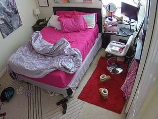 voyeurcam-hornyhostel-01 camsoda