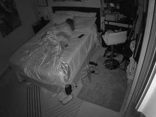 voyeurcam-hornyhostel-01