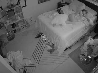 voyeurcam-hornyhostel-01 webcam model