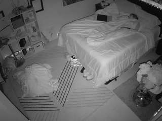 voyeurcam-hornyhostel-01