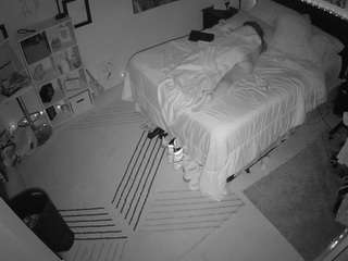 voyeurcam-hornyhostel-01 camsoda
