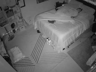 voyeurcam-hornyhostel-01 camsoda
