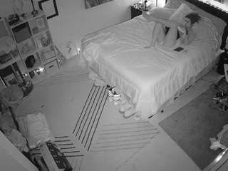 voyeurcam-hornyhostel-01 camsoda