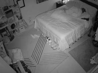 voyeurcam-hornyhostel-01 camsoda