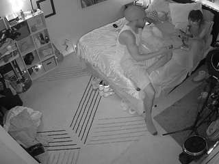 voyeurcam-hornyhostel-01