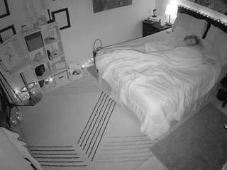 voyeurcam-hornyhostel-01