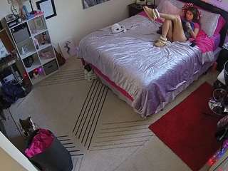 voyeurcam-hornyh... Live Webcam on {site_name}