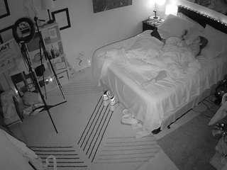 voyeurcam-hornyhostel-01 webcam model