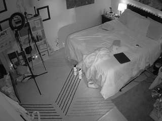 voyeurcam-hornyhostel-01