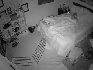 voyeurcam-hornyhostel-01