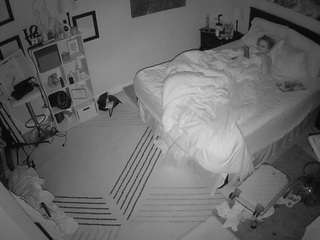 voyeurcam-hornyhostel-01