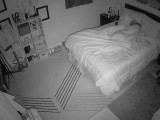 voyeurcam-hornyhostel-01