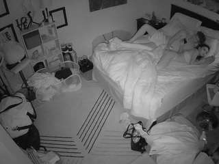 voyeurcam-hornyhostel-01 webcam