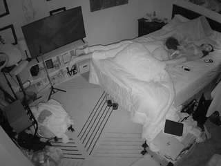 voyeurcam-hornyhostel-01 webcam model