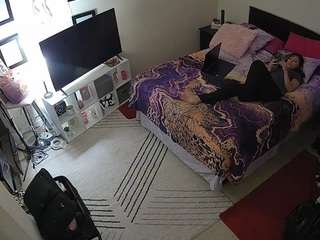 voyeurcam-hornyhostel-01