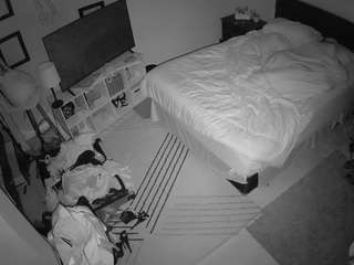 voyeurcam-hornyhostel-01