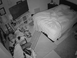 voyeurcam-hornyhostel-01