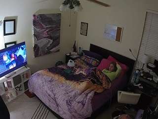 voyeurcam-hornyhostel-01