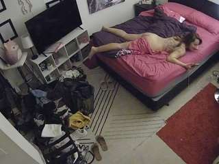 voyeurcam-hornyhostel-01