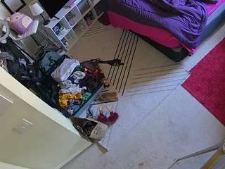 voyeurcam-hornyhostel-01 live cam profile