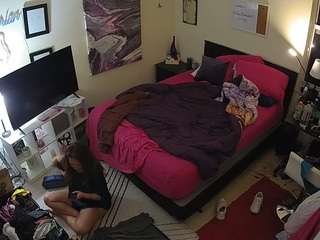 voyeurcam-hornyhostel-01 live cam profile