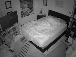 voyeurcam-hornyhostel-01 live cam profile