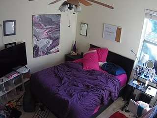 voyeurcam-hornyhostel-01