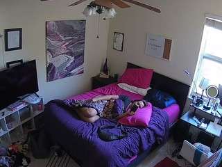 voyeurcam-hornyhostel-01 live cam profile