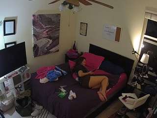 voyeurcam-hornyhostel-01