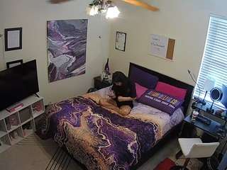 voyeurcam-hornyhostel-01