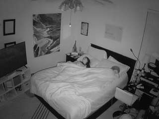 voyeurcam-hornyhostel-01