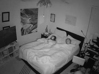 voyeurcam-hornyhostel-01 webcam