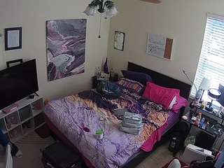 voyeurcam-hornyhostel-01