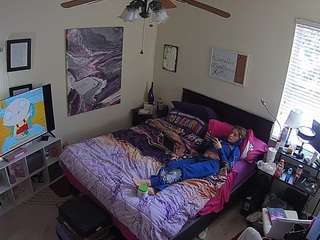 voyeurcam-hornyhostel-01