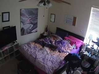voyeurcam-hornyhostel-01
