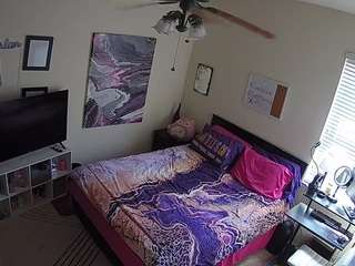 voyeurcam-hornyhostel-01