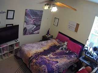 voyeurcam-hornyhostel-01