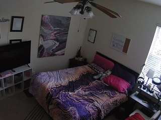 voyeurcam-hornyhostel-01