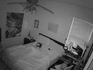 voyeurcam-hornyhostel-01