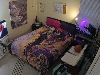 Ця модель зараз онлайн. voyeurcam-hornyhostel-01