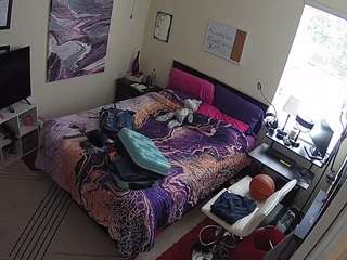 voyeurcam-hornyhostel-01