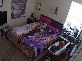 voyeurcam-hornyhostel-01