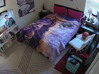 voyeurcam-hornyhostel-01