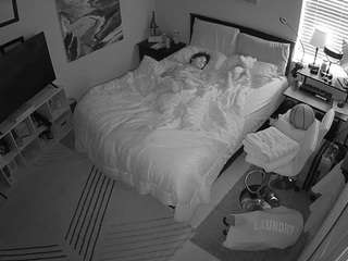 voyeurcam-hornyhostel-01