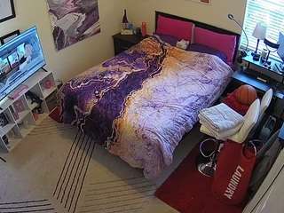 voyeurcam-hornyhostel-01