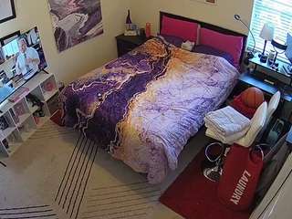 voyeurcam-hornyhostel-01