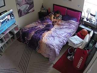 voyeurcam-hornyhostel-01