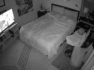 voyeurcam-hornyhostel-01